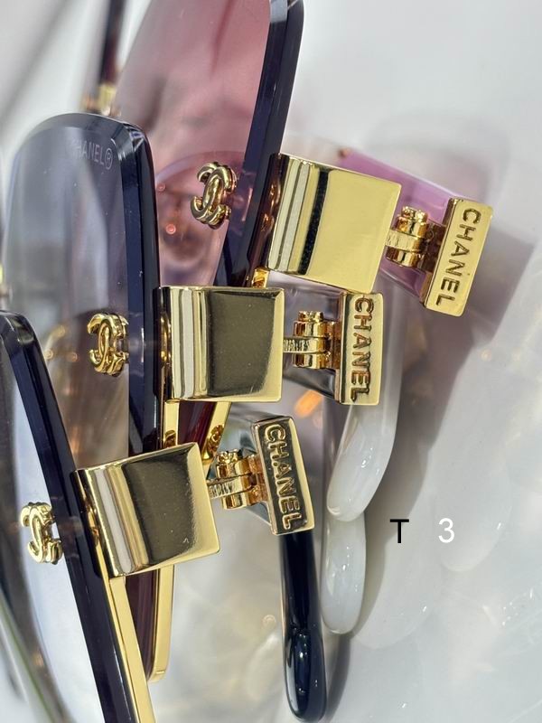 Chanel 5504 62 16-145 c08
