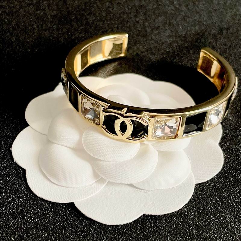 Chanel Bracelet 02yxs01 (8)