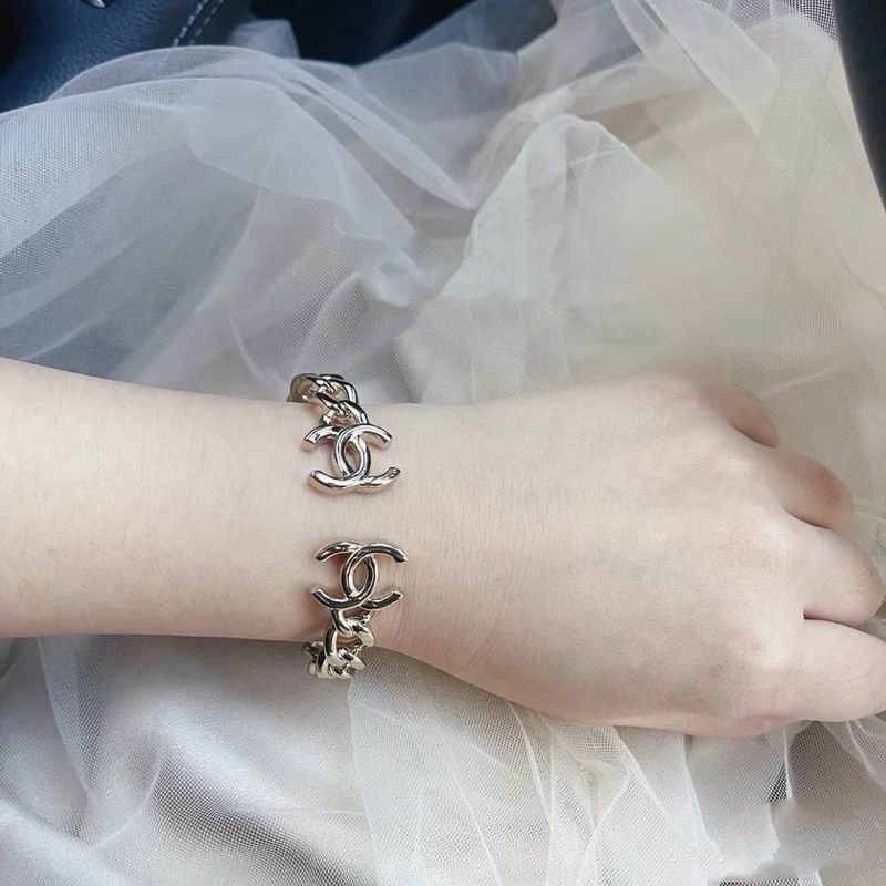 Chanel Bracelet 02yxs04 (2)