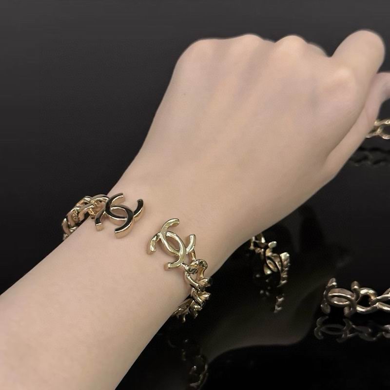 Chanel Bracelet 02yxs04 (3)