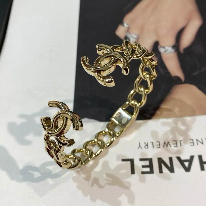 Chanel Bracelet 02yxs04 (5)