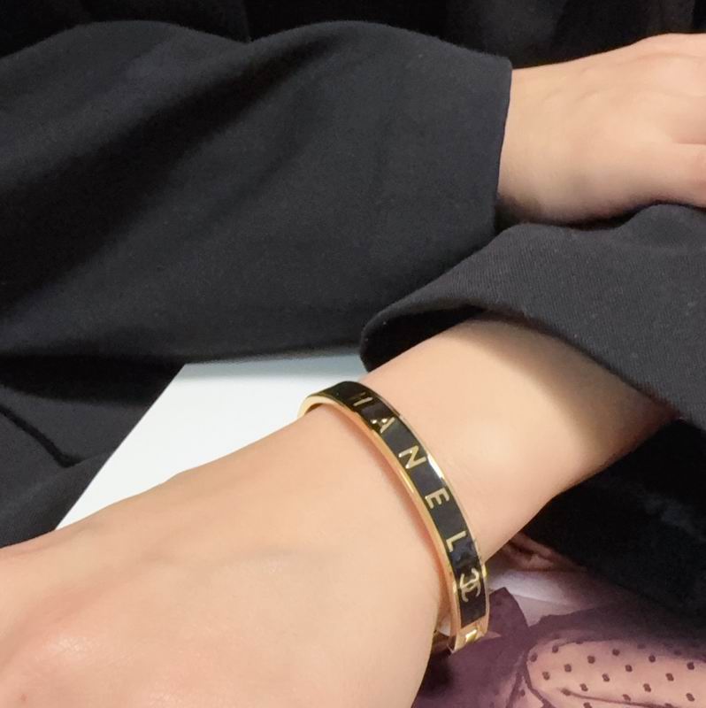 Chanel Bracelet 03yxs19 (8)