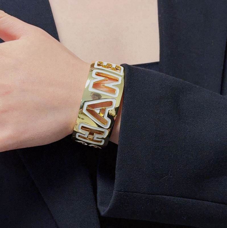 Chanel Bracelet 03yxs22 (8)