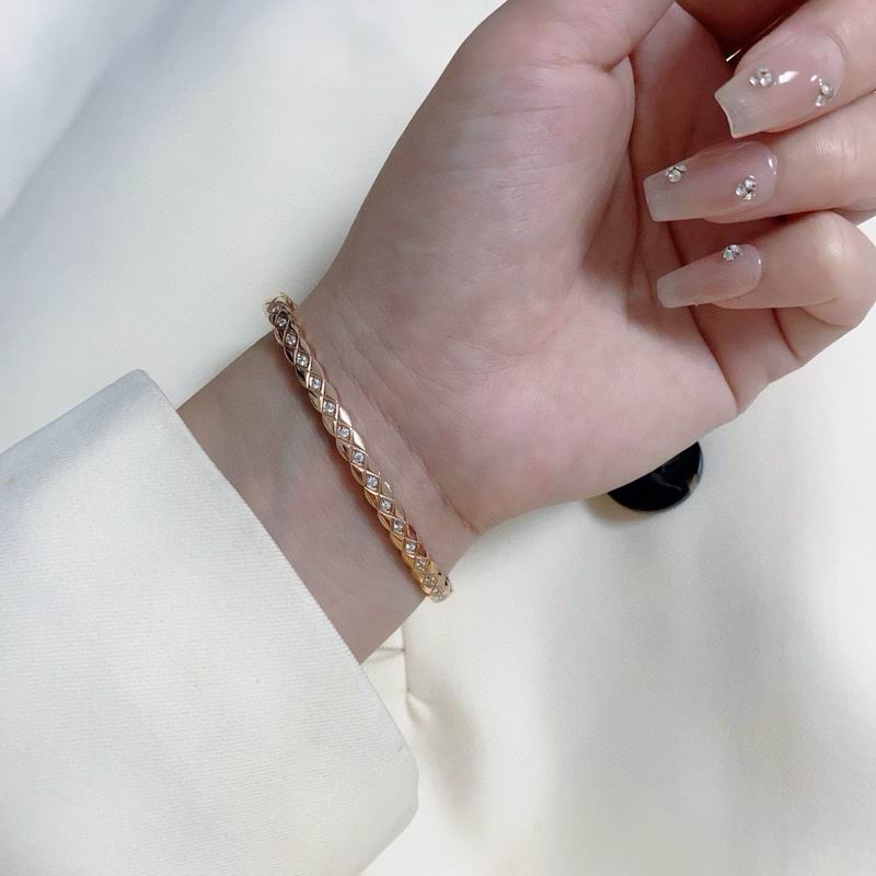 Chanel Bracelet 03yxs23 (3)