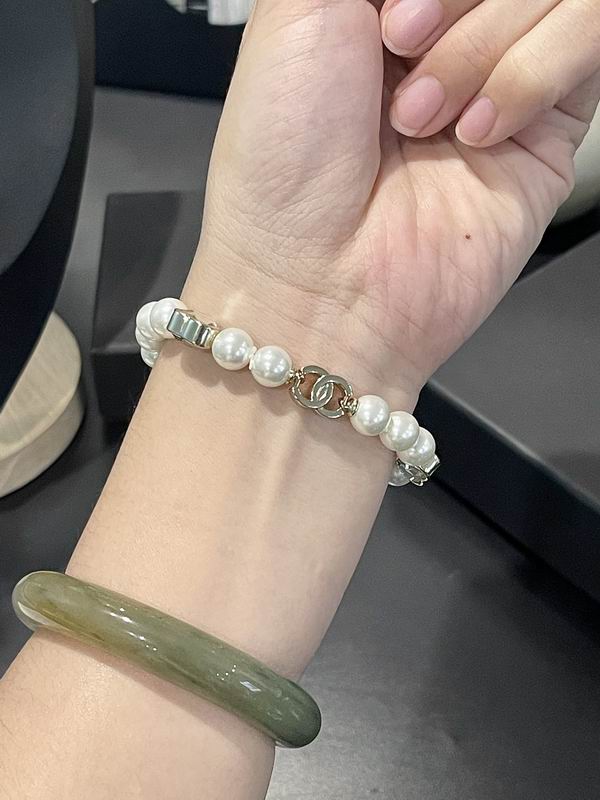 Chanel Bracelet 03yxs25 (6)