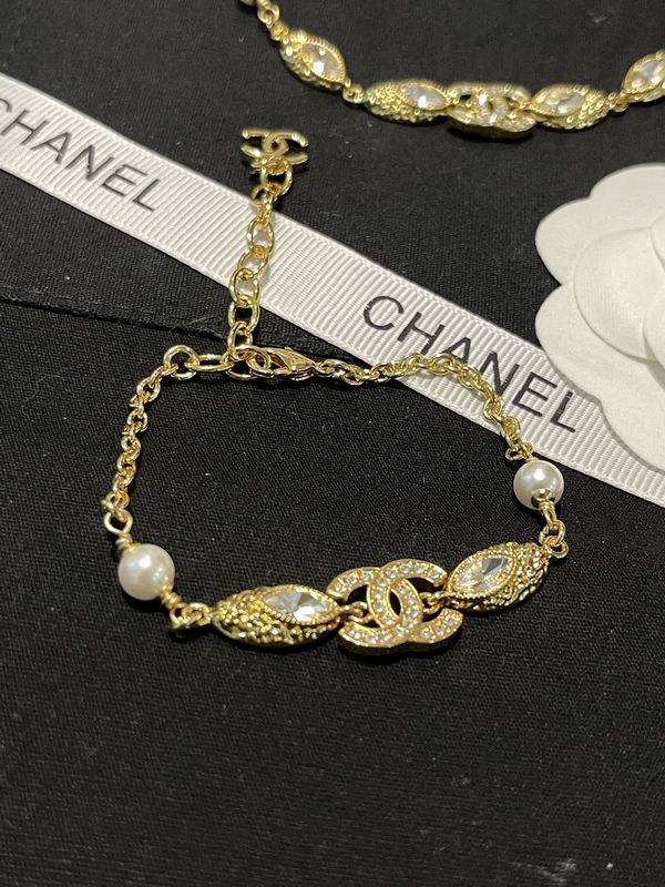 Chanel Bracelet 03yxs28 (2)