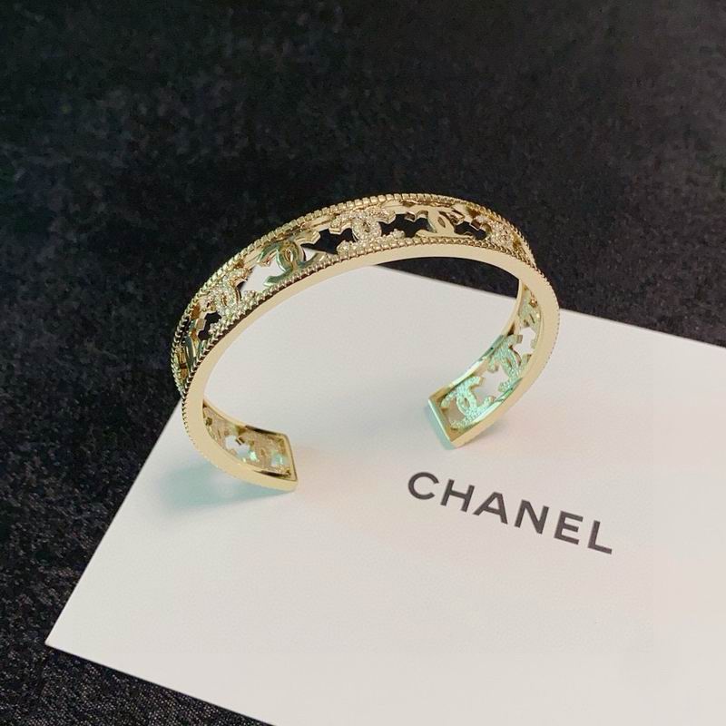 Chanel Bracelet 03yxs31 (6)
