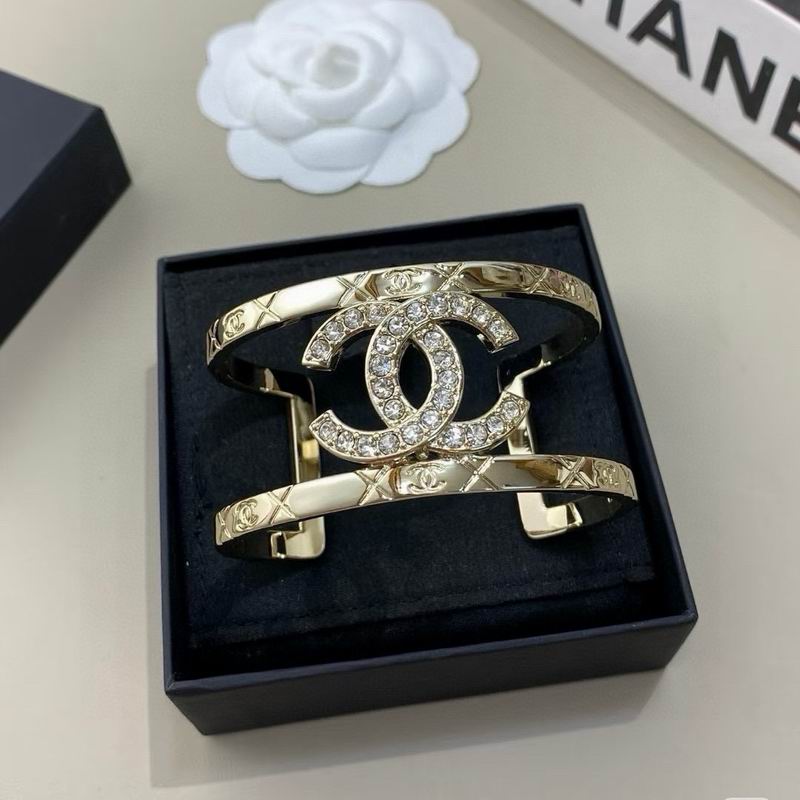 Chanel Bracelet 03yxs32 (1)