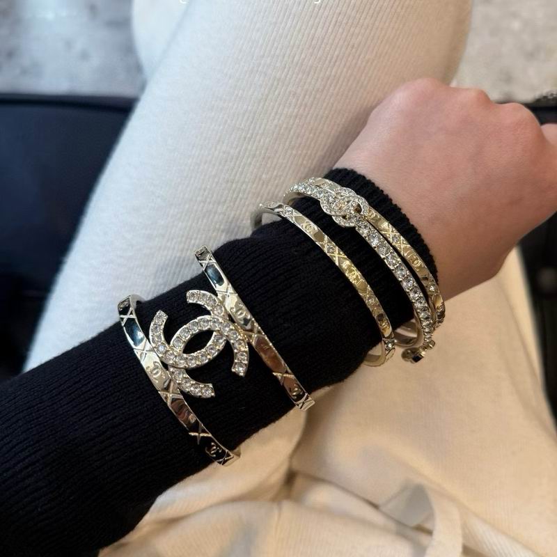 Chanel Bracelet 03yxs32 (9)