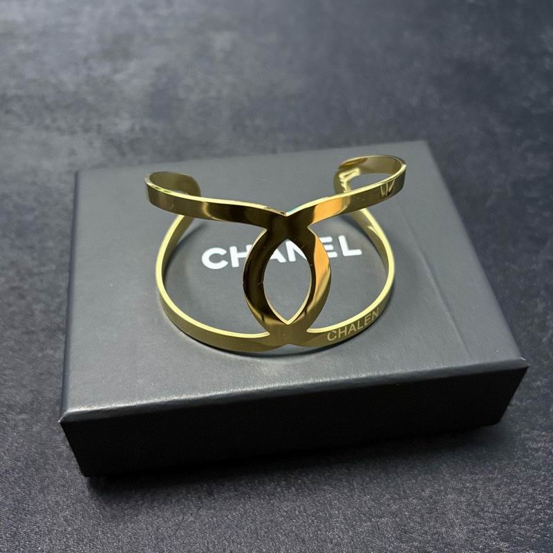 Chanel Bracelet 03yxs38 (2)