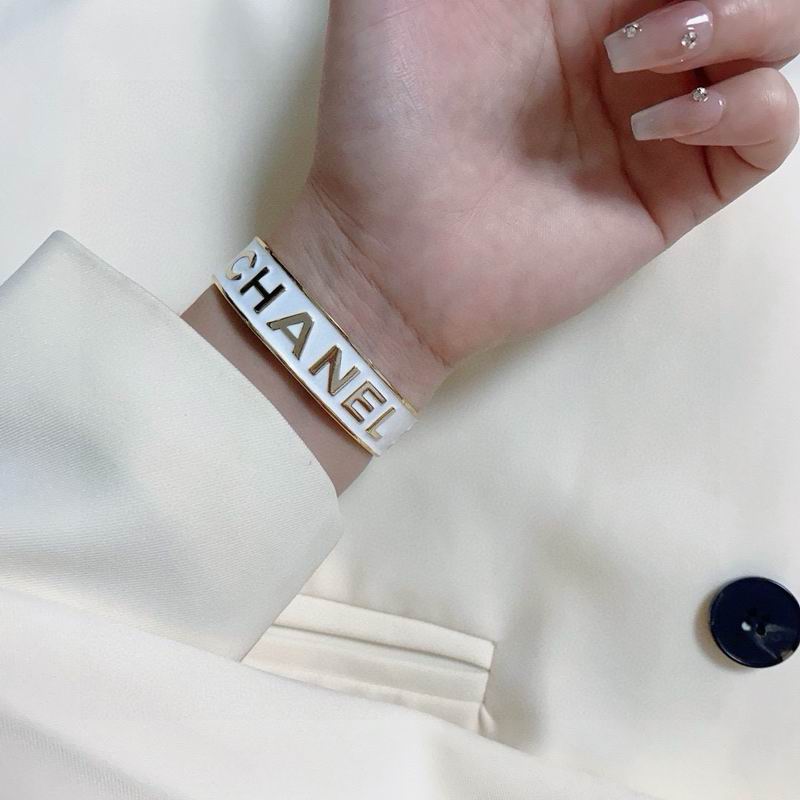 Chanel Bracelet 03yxs39 (3)