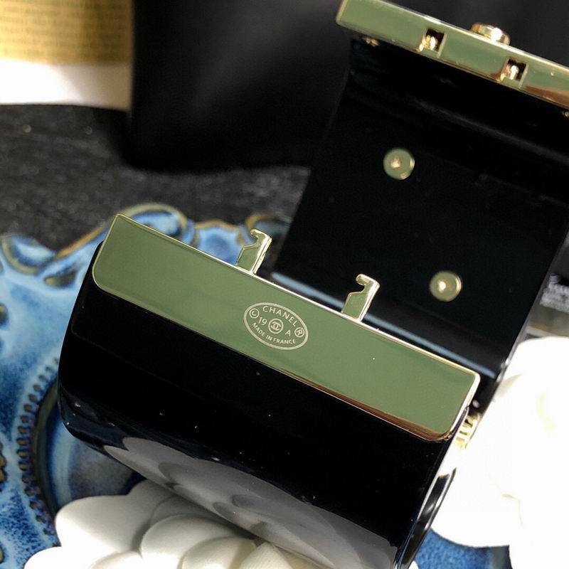 Chanel Bracelet 03yxs40 (4)