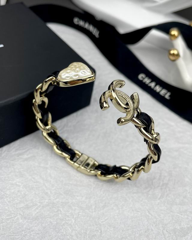 Chanel Bracelet 03yxs41 (1)