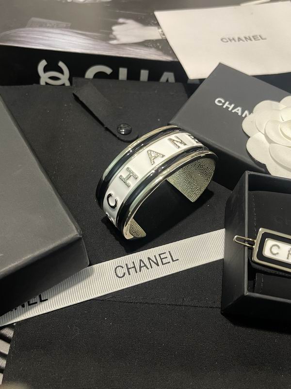 Chanel Bracelet 03yxs43 (2)