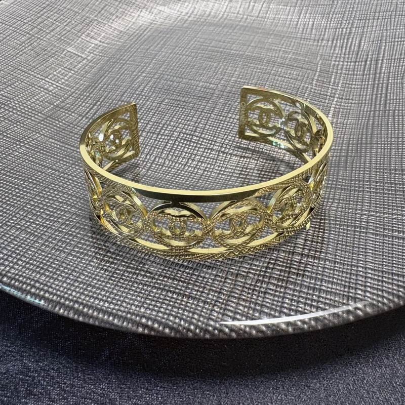 Chanel Bracelet 03yxs46 (5)