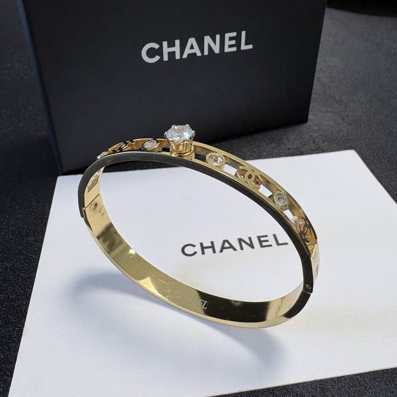 Chanel Bracelet 03yxs47 (2)