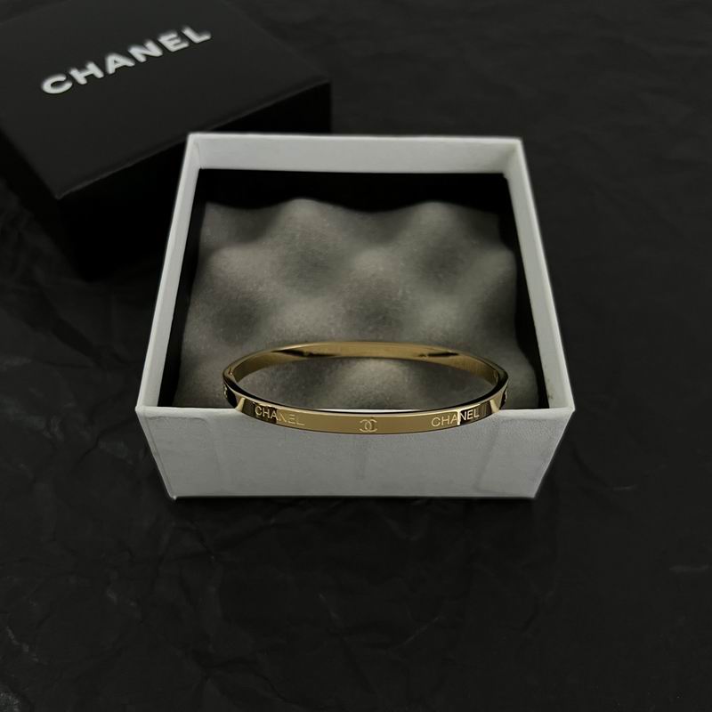 Chanel Bracelet 03yxs49 (1)