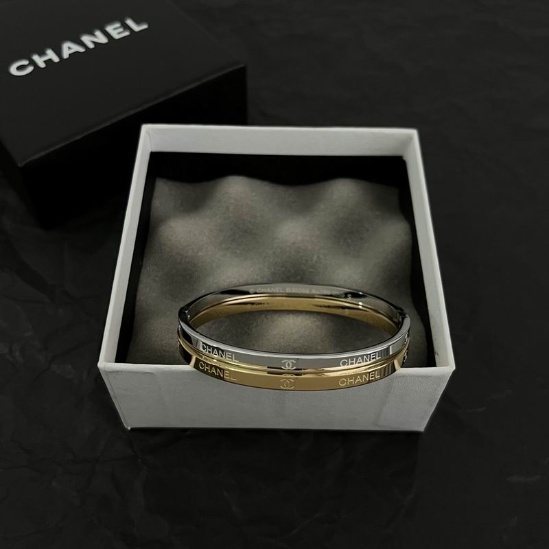Chanel Bracelet 03yxs49 (9)
