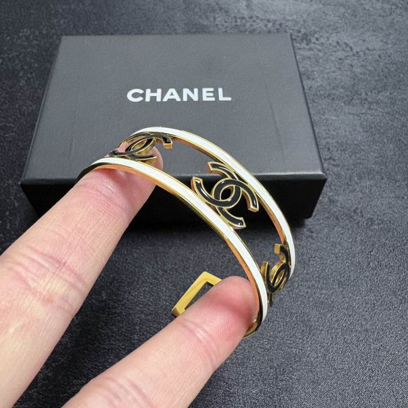 Chanel Bracelet 03yxs50 (6)