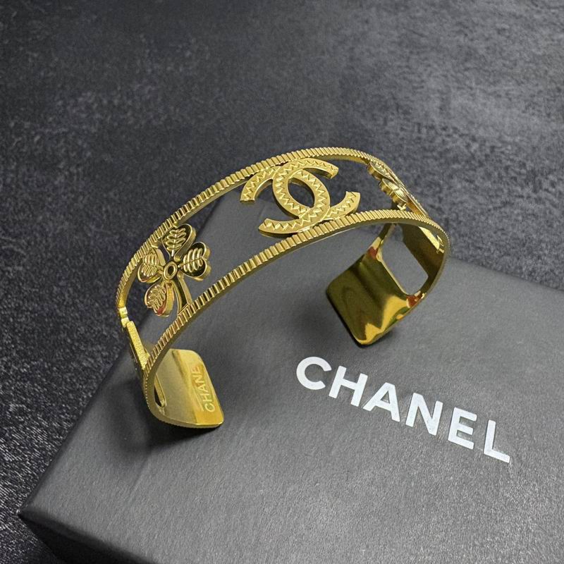 Chanel Bracelet 03yxs51 (2)