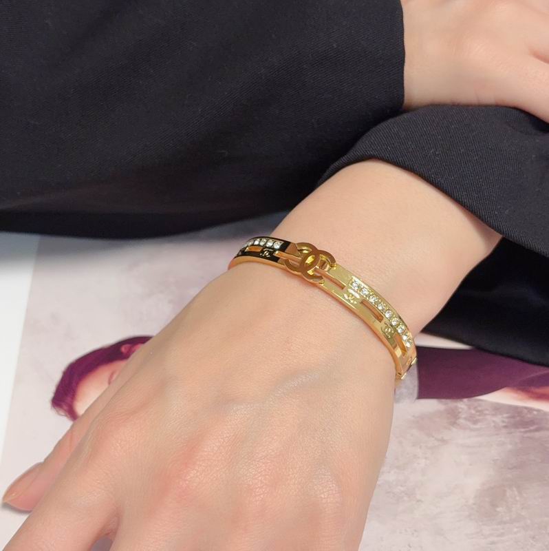 Chanel Bracelet 03yxs52 (9)