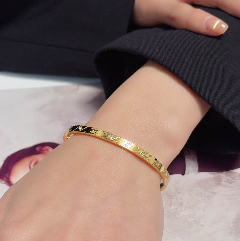 Chanel Bracelet 03yxs53 (8)