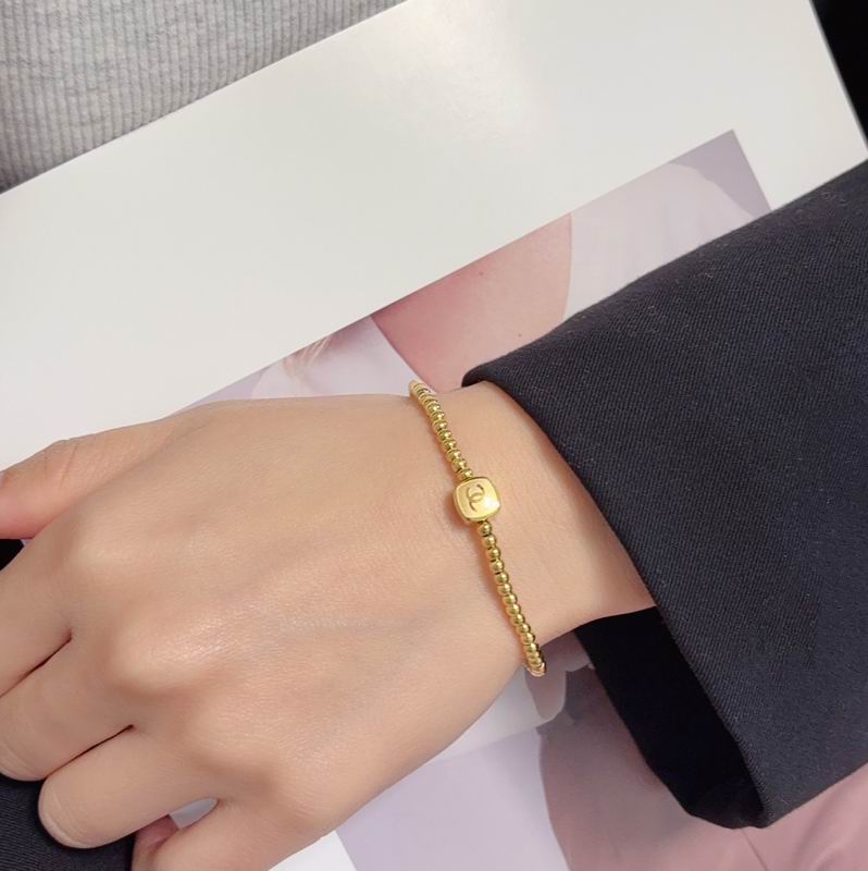 Chanel Bracelet 03yxs54 (8)