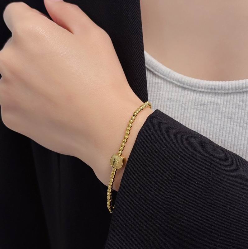 Chanel Bracelet 03yxs55 (6)