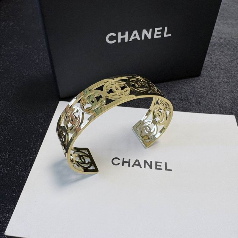 Chanel Bracelet 03yxs56 (7)