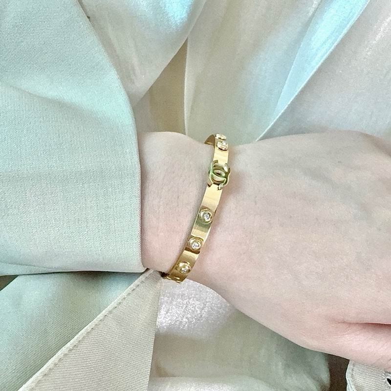 Chanel Bracelet 03yxs57 (9)