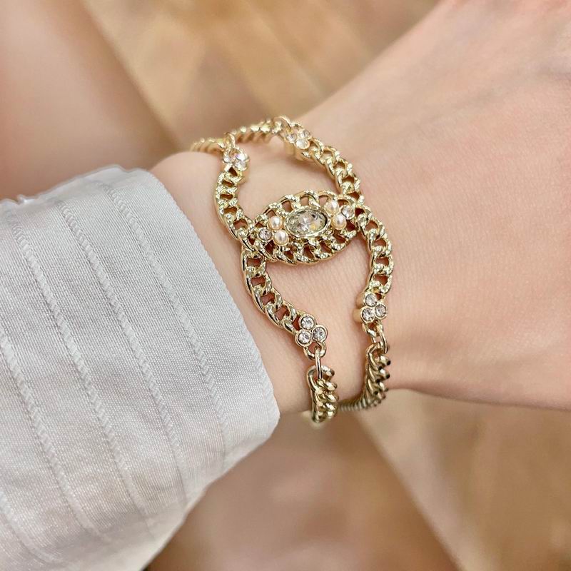 Chanel Bracelet 04yxs60 (6)