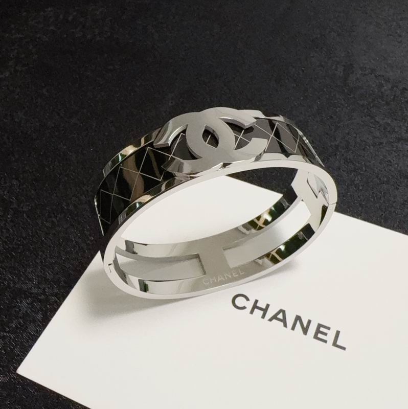 Chanel Bracelet 04yxs61 (3)