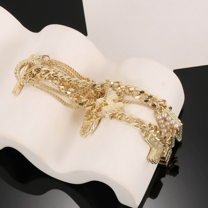 Chanel Bracelet 04yxs70 (5)