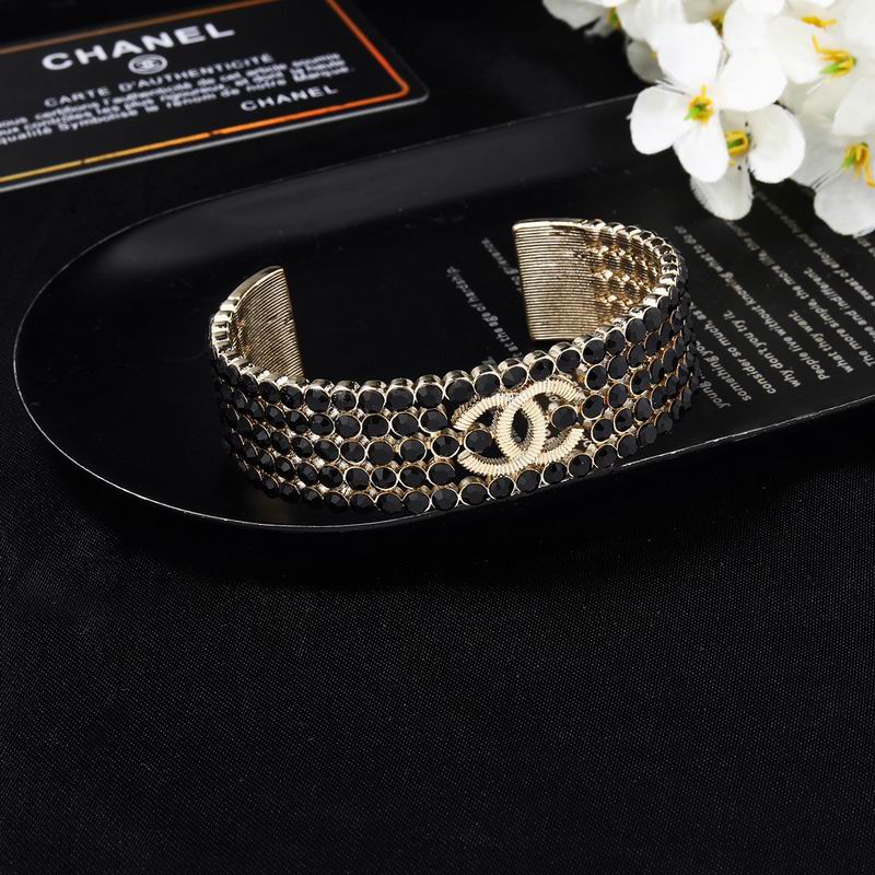 Chanel Bracelet 04yxs72 (2)