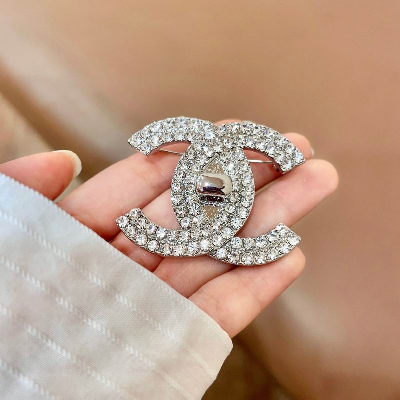 Chanel Brooch 02yxs02 (2)
