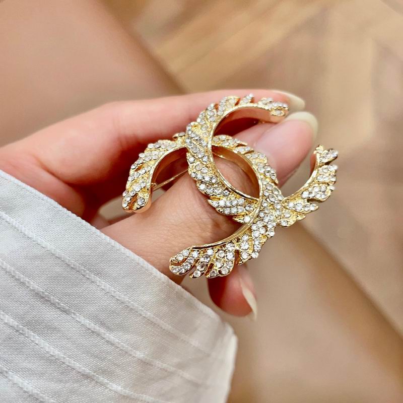 Chanel Brooch 02yxs05 (1)