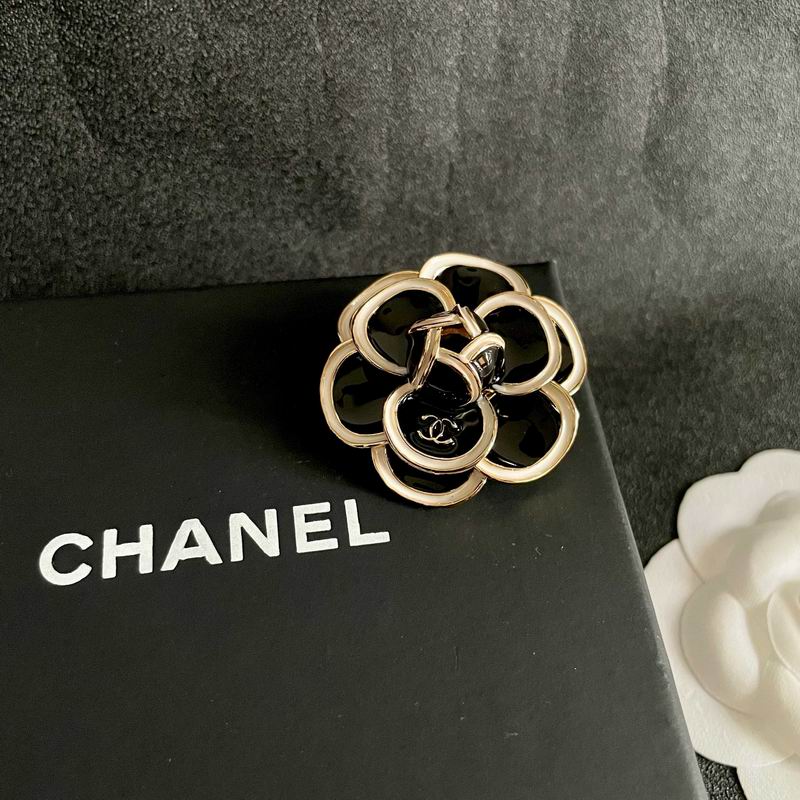Chanel Brooch 02yxs06 (15)