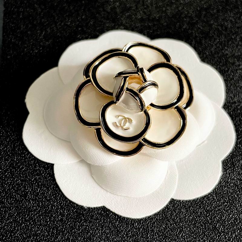 Chanel Brooch 02yxs06 (6)