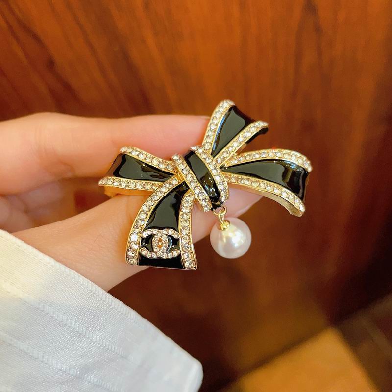 Chanel Brooch 02yxs09 (1)