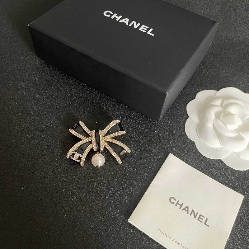 Chanel Brooch 02yxs09 (3)