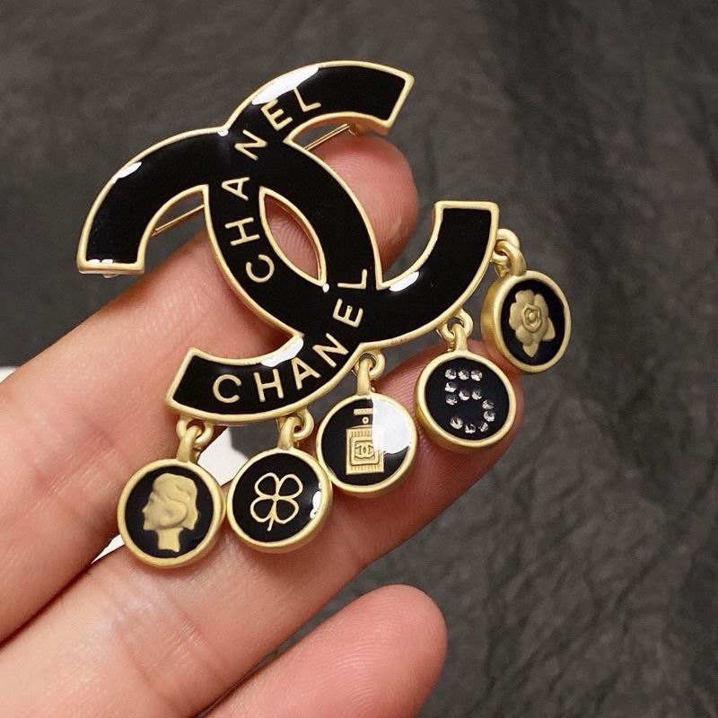 Chanel Brooch 02yxs14 (7)