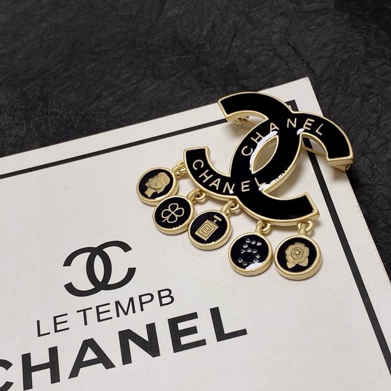 Chanel Brooch 02yxs14 (8)