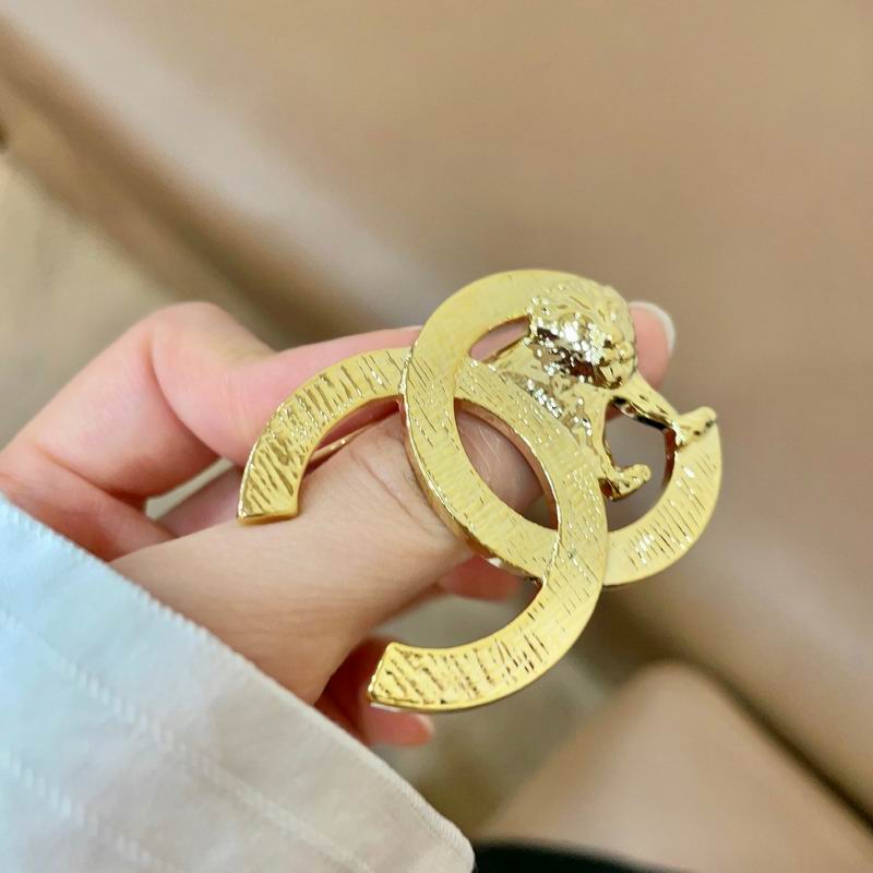 Chanel Brooch 02yxs19 (1)