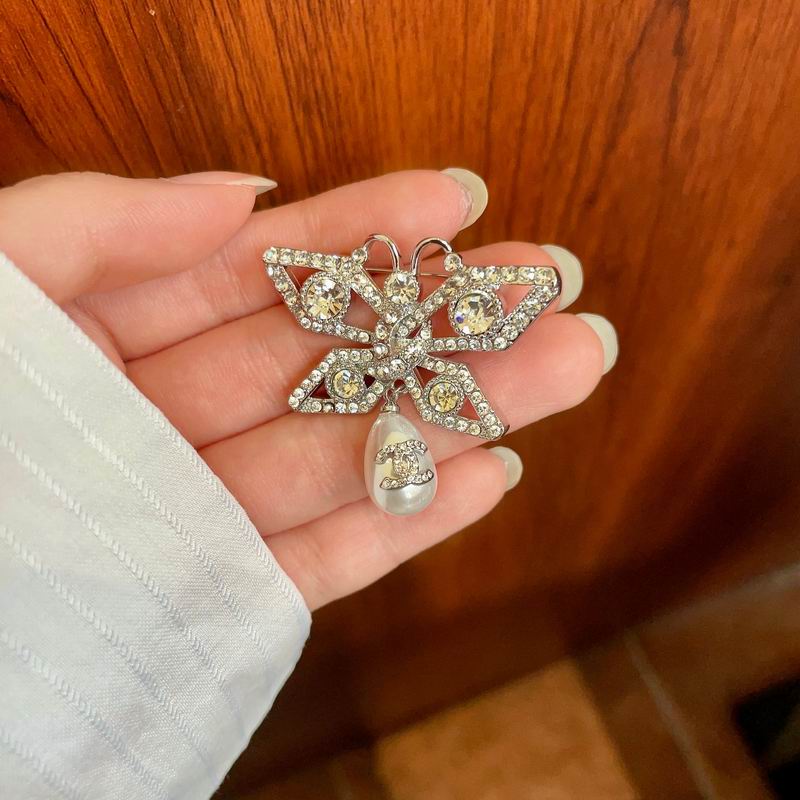 Chanel Brooch 02yxs26 (2)