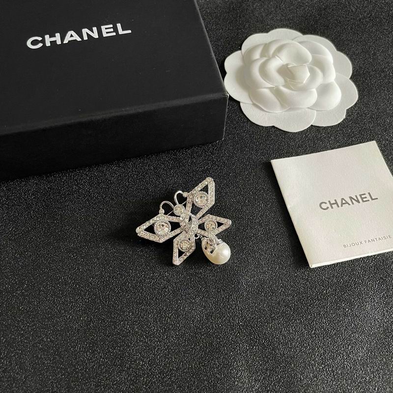 Chanel Brooch 02yxs26 (4)