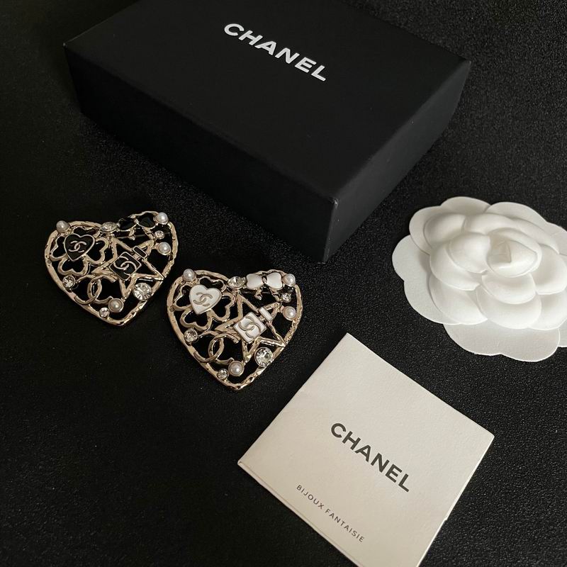 Chanel Brooch 02yxs27 (11)