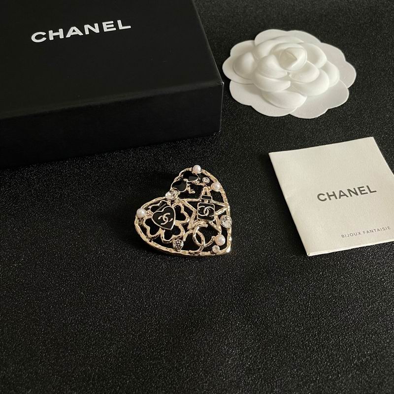 Chanel Brooch 02yxs27 (4)