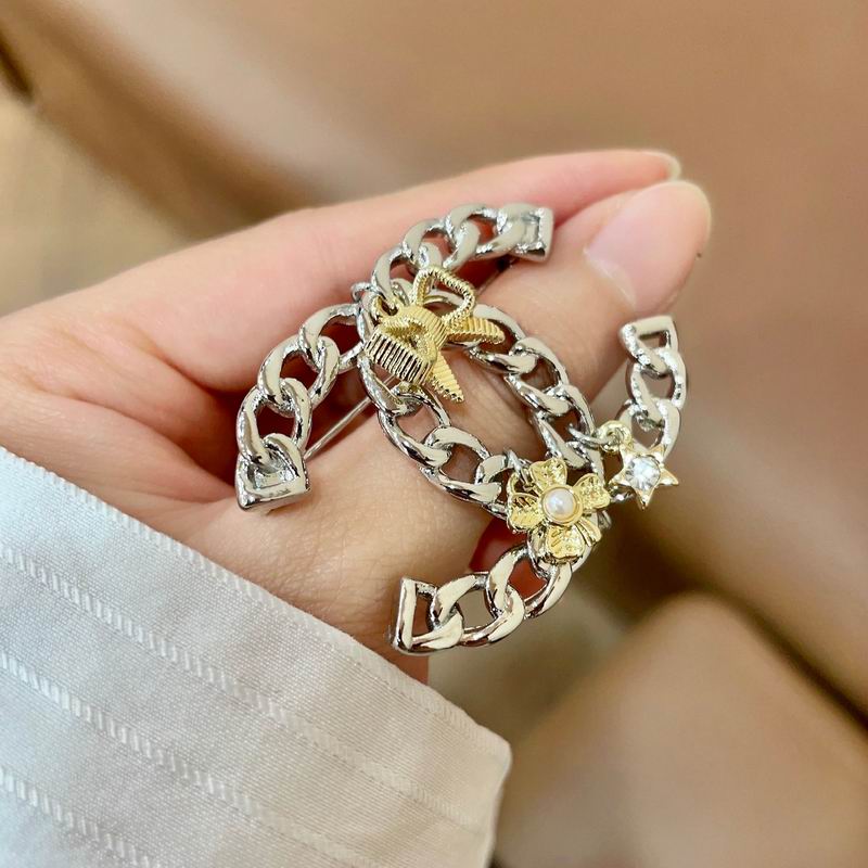 Chanel Brooch 02yxs32 (1)