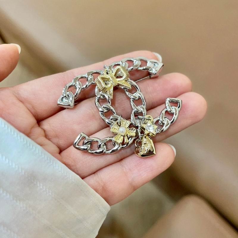 Chanel Brooch 02yxs32 (2)