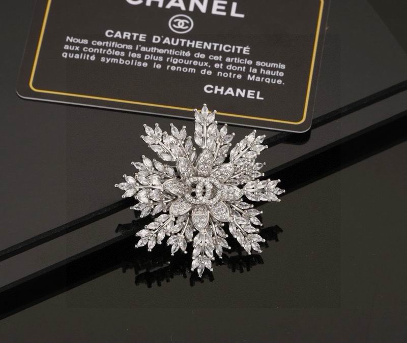 Chanel Brooch 02yxs36 (6)
